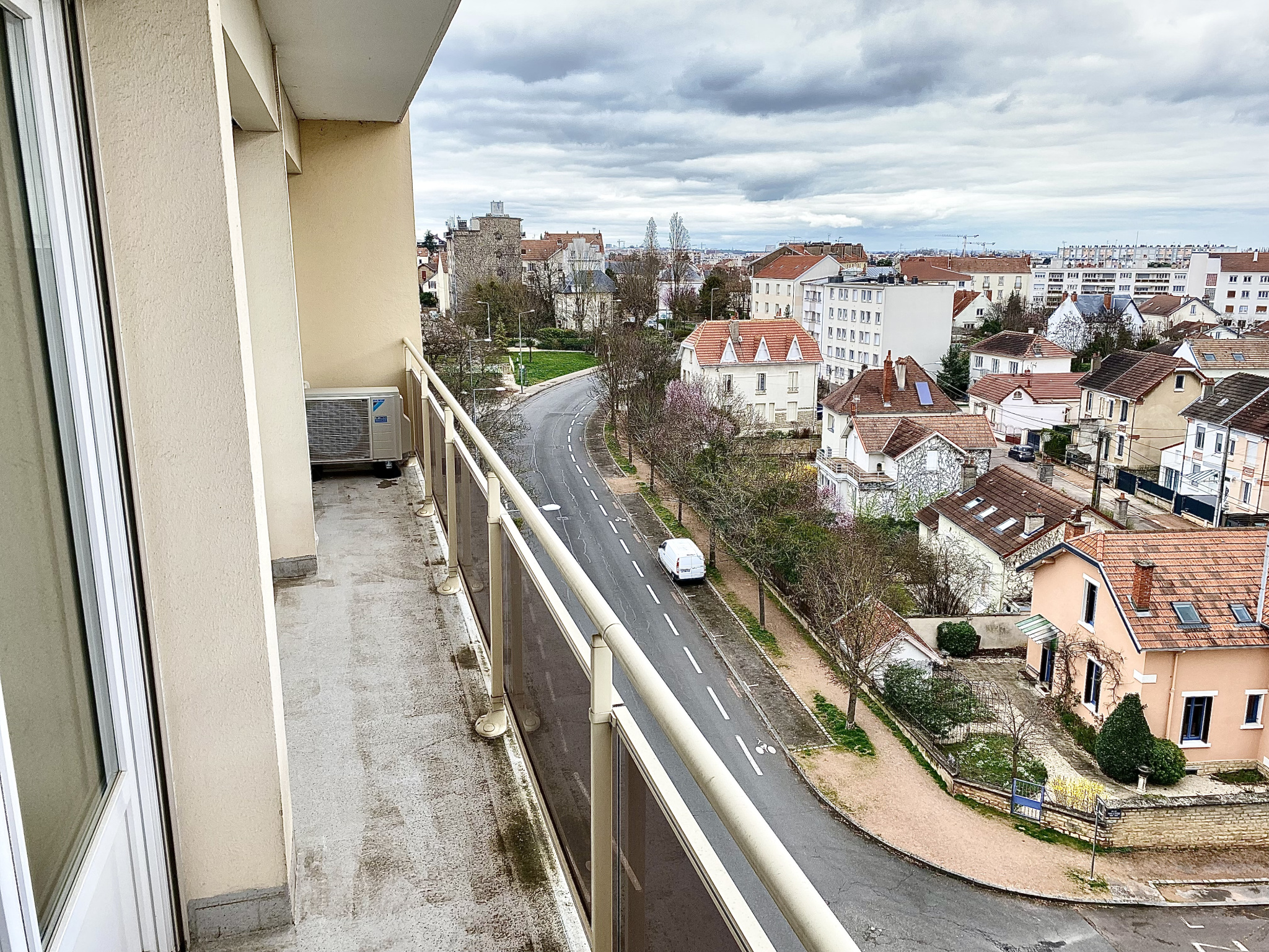 image_1